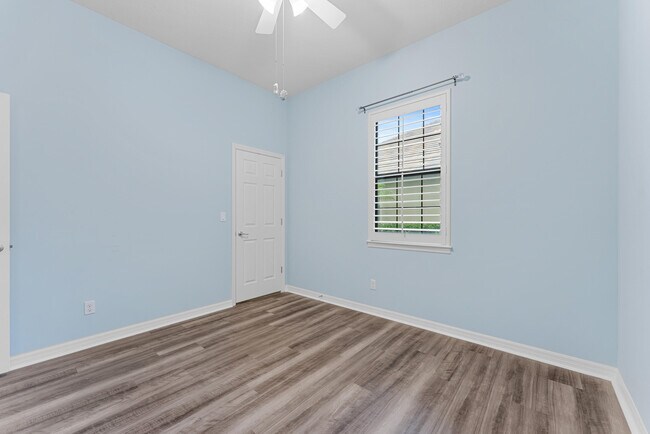 Building Photo - 4615 Siena Cir