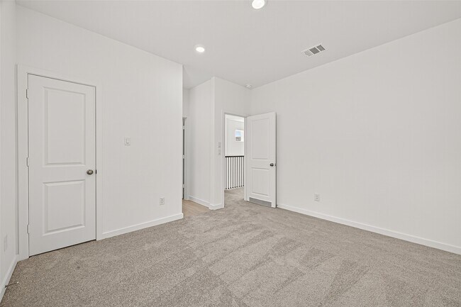 Building Photo - 2419 Hazel Berry St