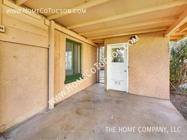 Building Photo - 1509 E Blacklidge Dr