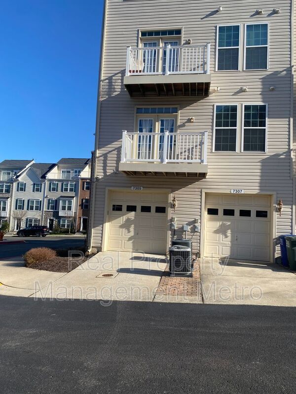 Building Photo - 7305 Elkridge Crossing Way
