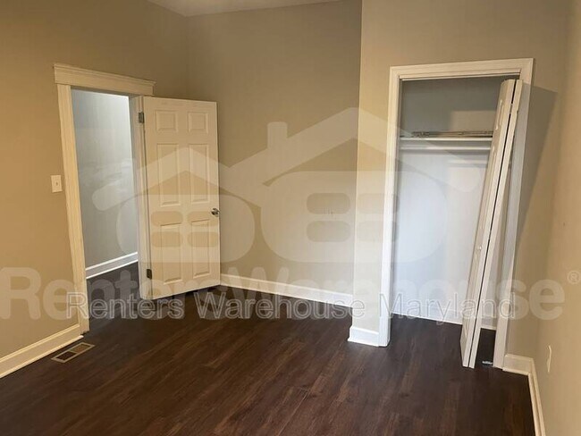 Building Photo - 815 Chauncey Ave