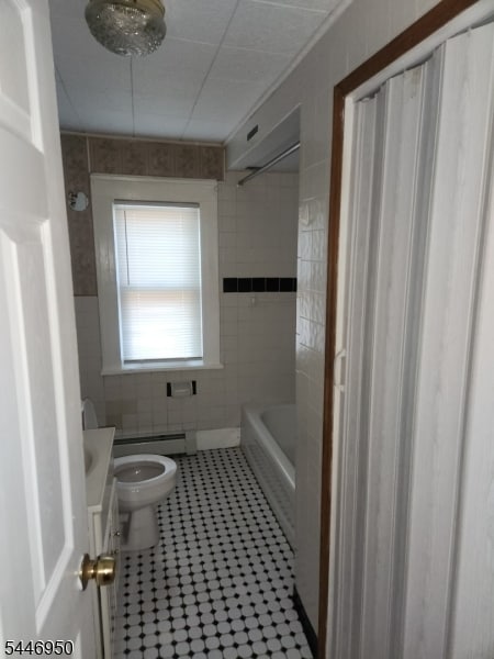 Building Photo - 476 E 33rd St