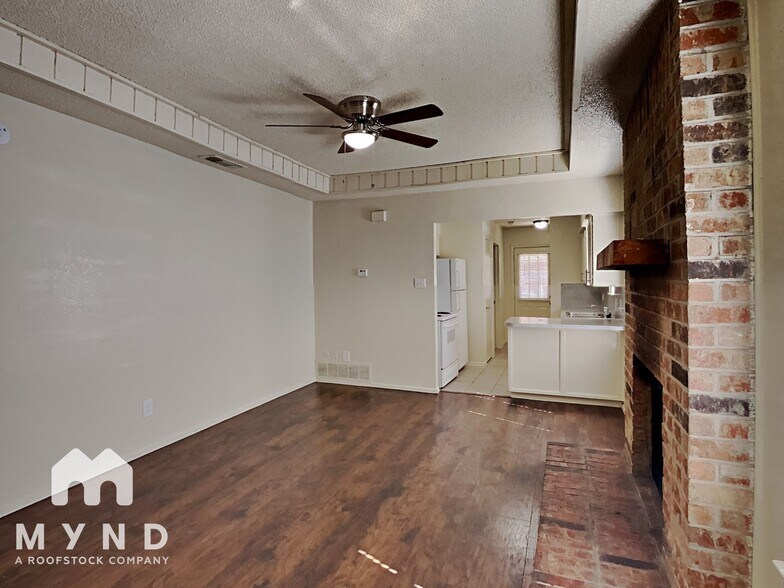 Building Photo - 1809 McQueary St