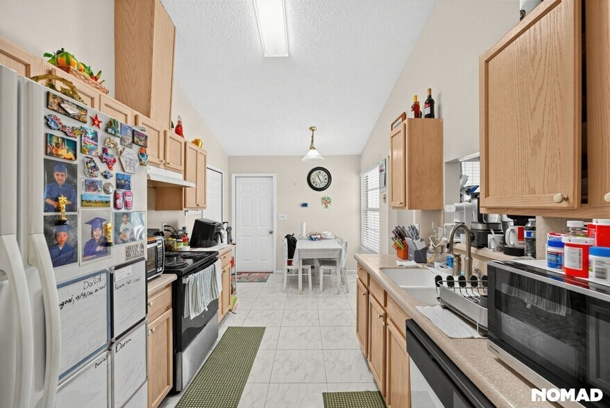 Building Photo - 1444 Dog Fennel Ct