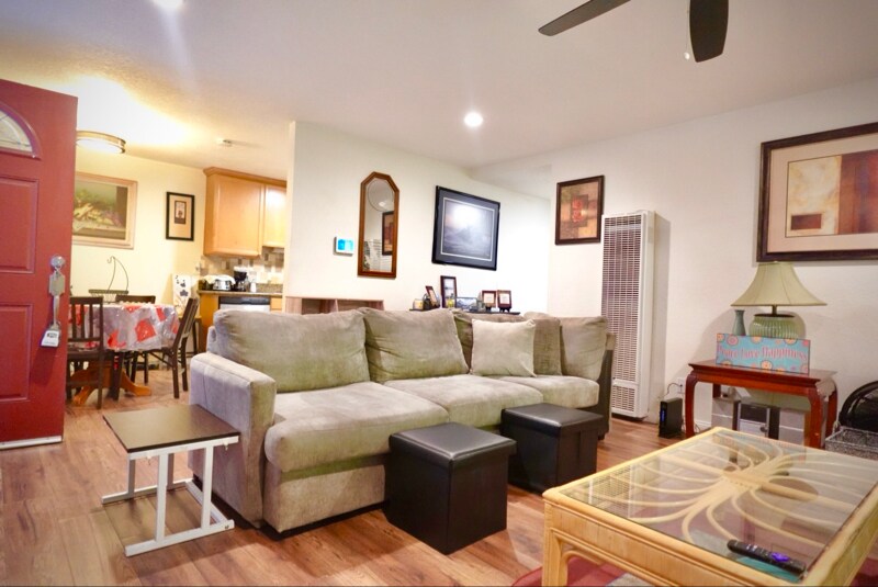 Building Photo - 9938 Buena Vista Dr