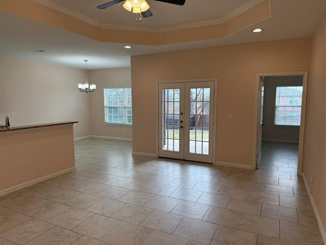 Building Photo - 3118 Roosevelt Ave