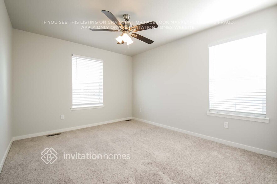 Building Photo - 4427 Shivaree St