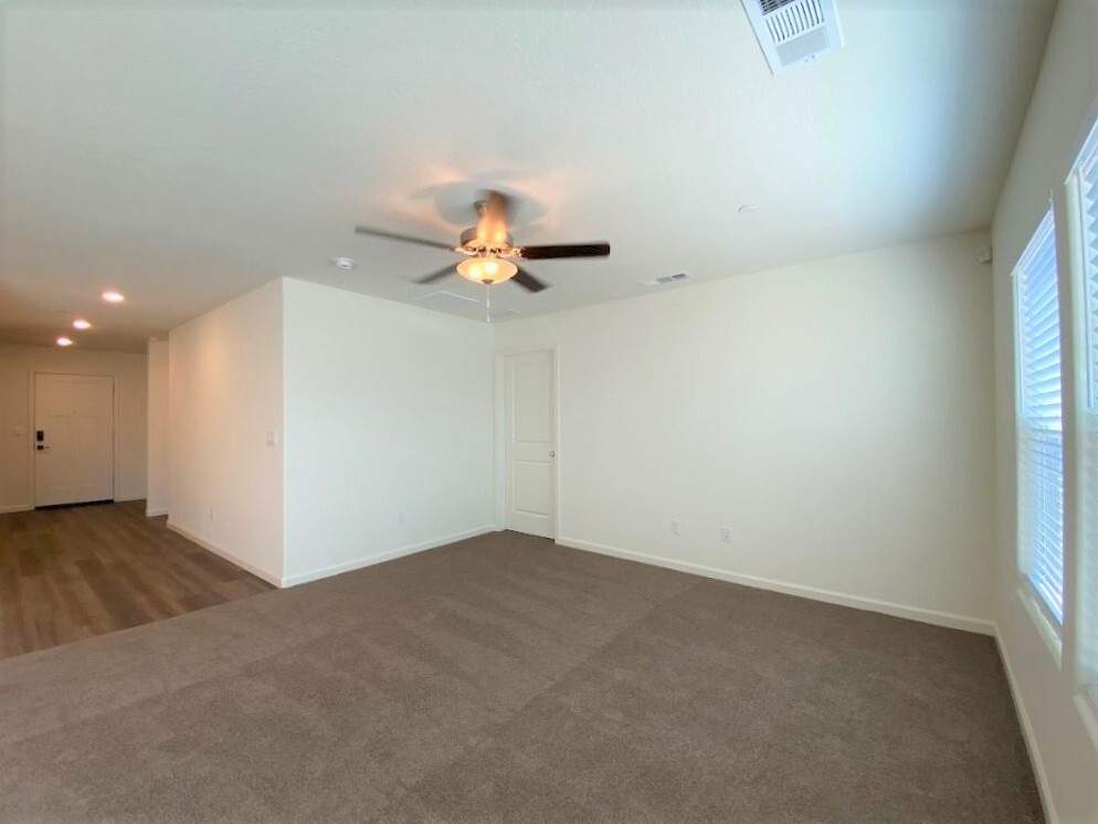 Building Photo - 1334 Eagle Rdg Ct
