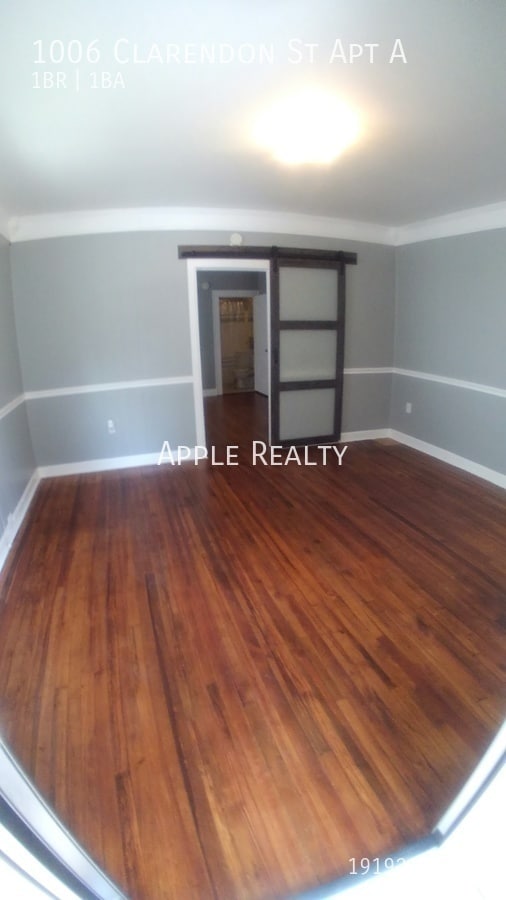 Building Photo - 1006 Clarendon St