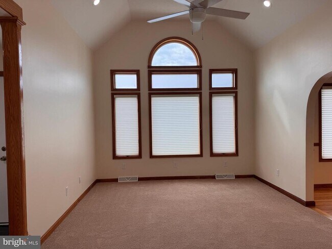 Building Photo - 3223 Halltown Rd
