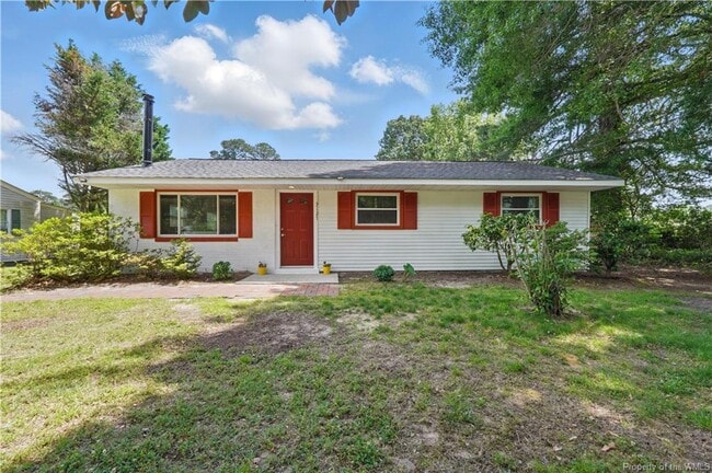 Primary Photo - 3127 N Riverside Dr