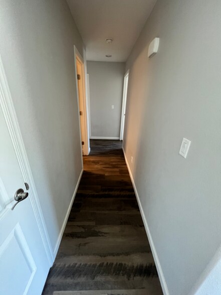 Building Photo - 1347 Tommy Trail
