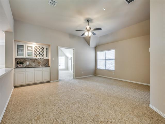 Building Photo - 832 Hidden Springs Ct