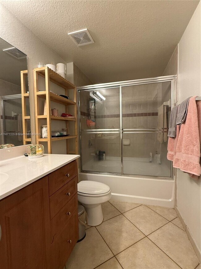 Building Photo - 6466 Emerald Dunes Dr