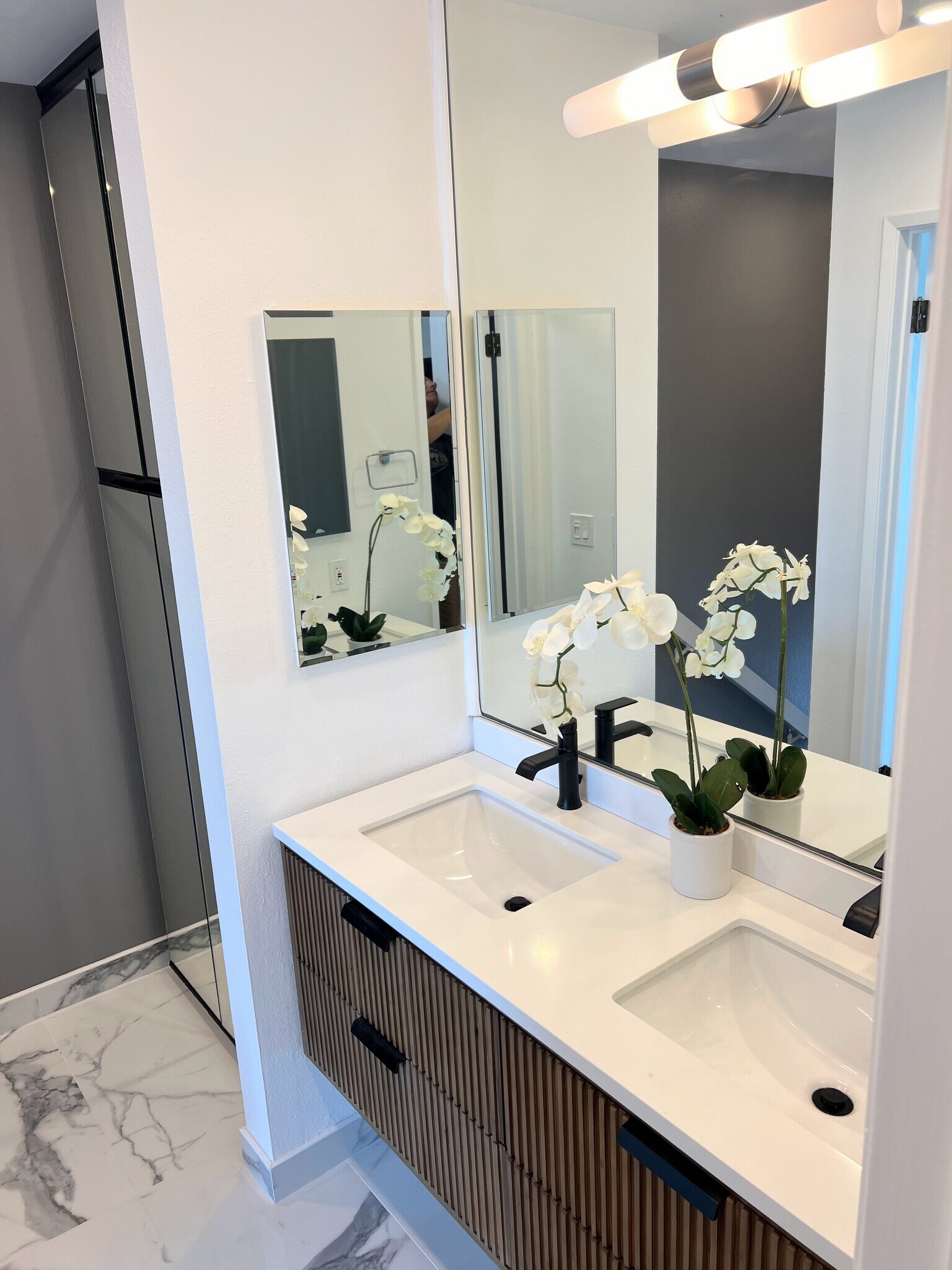 Building Photo - 2225 Manchester Avenue