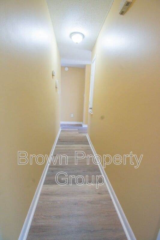 Building Photo - 3196 Petunia Ave