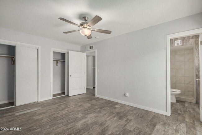 Building Photo - 1118 S McClintock Dr