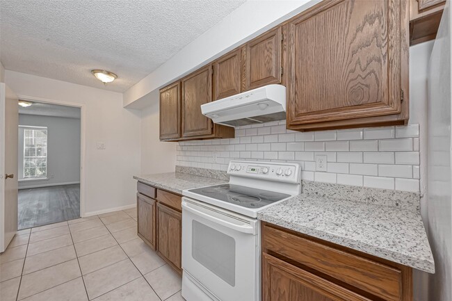 Building Photo - 14179 Misty Meadow Ln