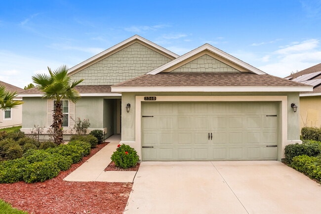 Building Photo - 3340 Ridgeview Dr