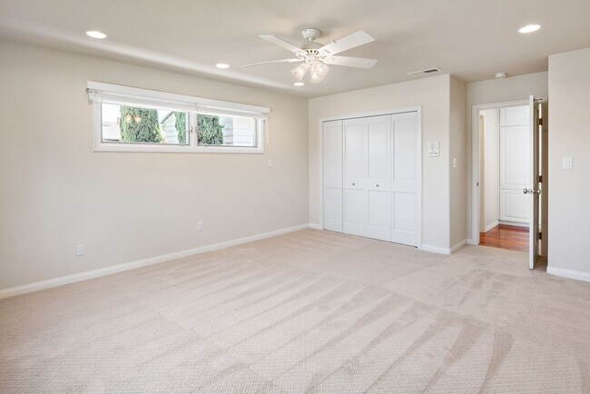 Building Photo - Custom Single Story in coveted Alvarado Es...
