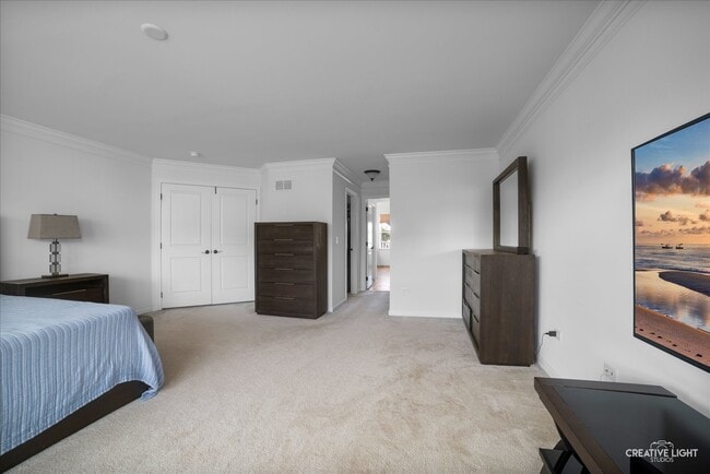Building Photo - 3675 Shaughnessy Dr