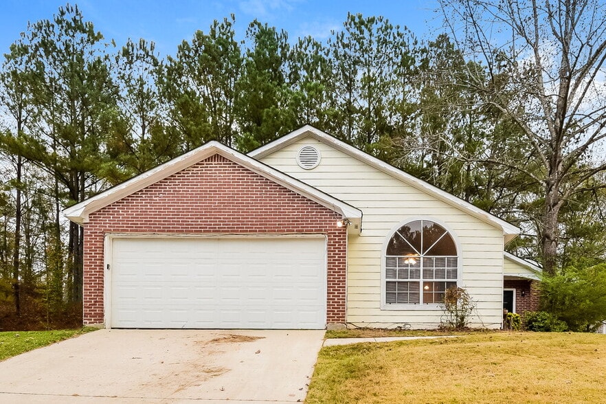 Primary Photo - 3069 Oakvale Heights