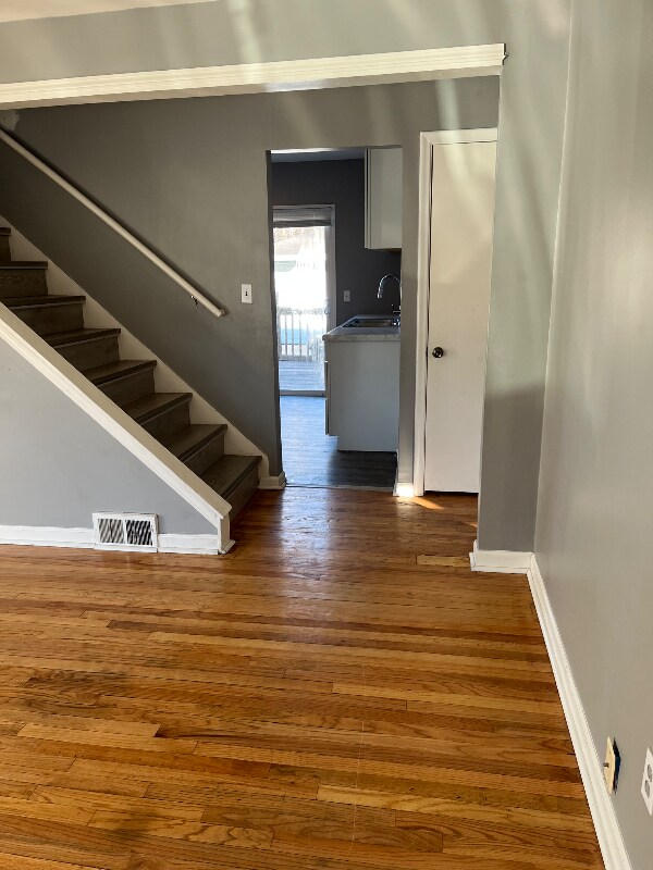 Building Photo - 18860 Poinciana