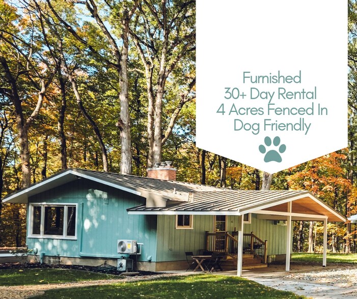 Primary Photo - 1008 W Singing Woods Rd