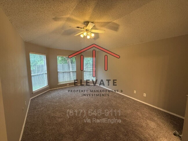 Building Photo - 6105 Comfort Dr