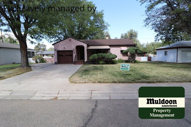 Building Photo - Lovely Sunset Park Rancher with Basement. ...