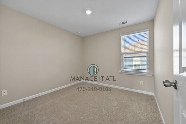 Building Photo - Welcome to 73 Osprey Overlook Drive - a beautifully designed 4-bedroom home