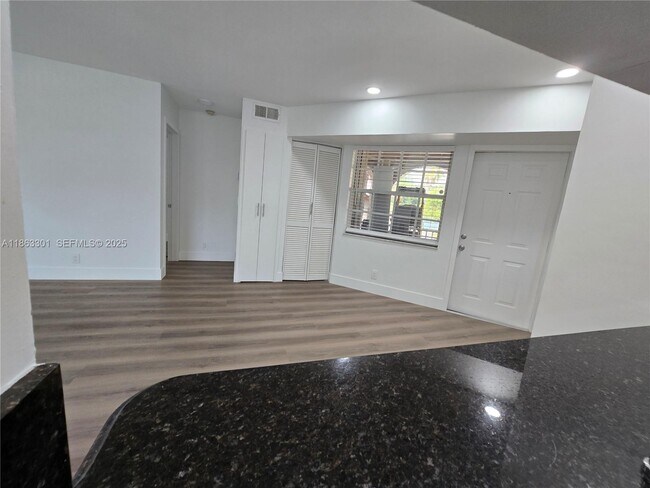 Building Photo - 8886 SW 3rd St