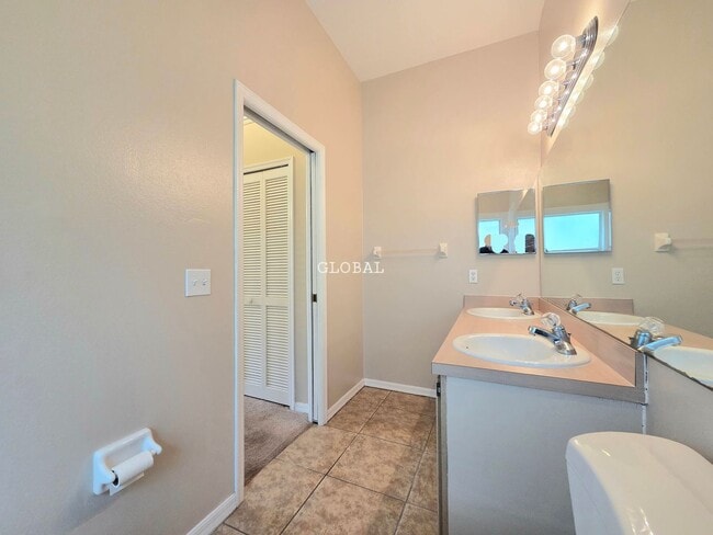 Building Photo - Charming 3-Bedroom Home for Rent within So...