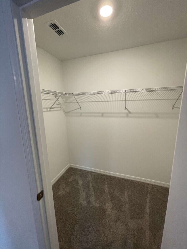 Building Photo - 11592 Radiant Shr Lp