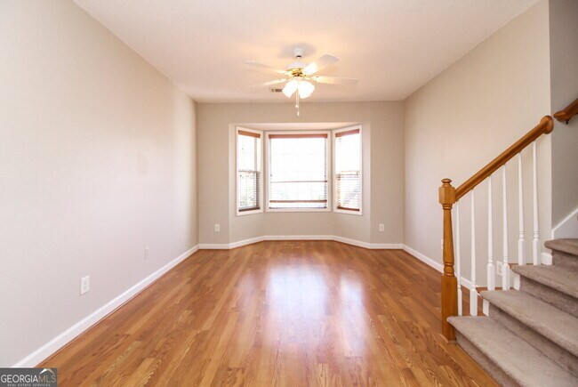 Building Photo - 301 Saddlewood Dr