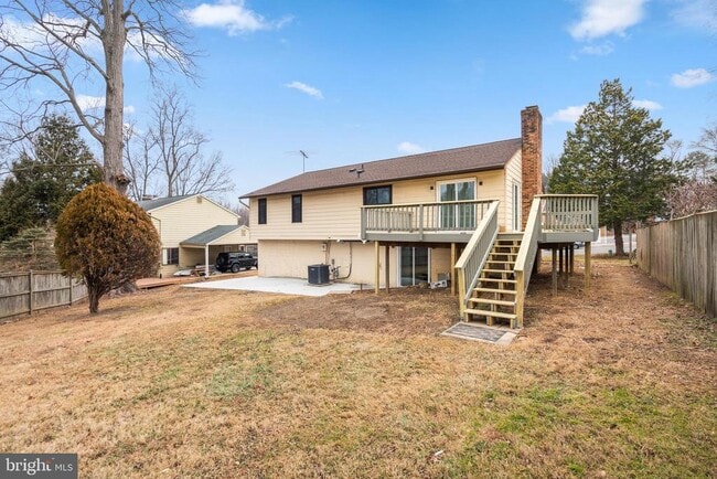 Building Photo - 2146 Woodford Rd