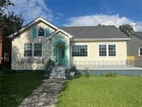 Building Photo - 5439 Vermillion Blvd
