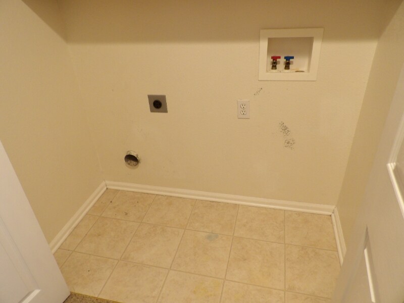 Building Photo - 11497 White Lotus Ln