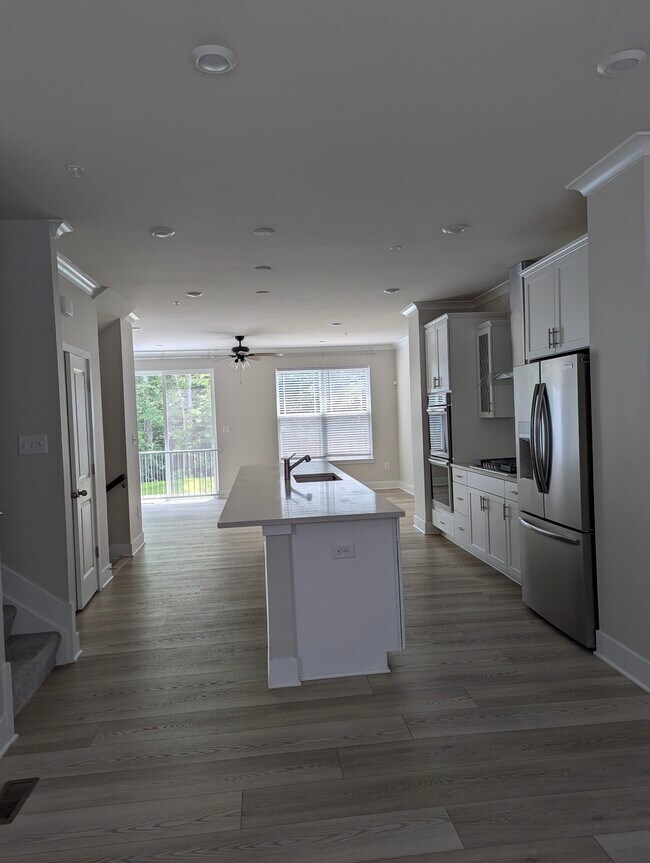 Building Photo - 2942 Bridgewater Dr