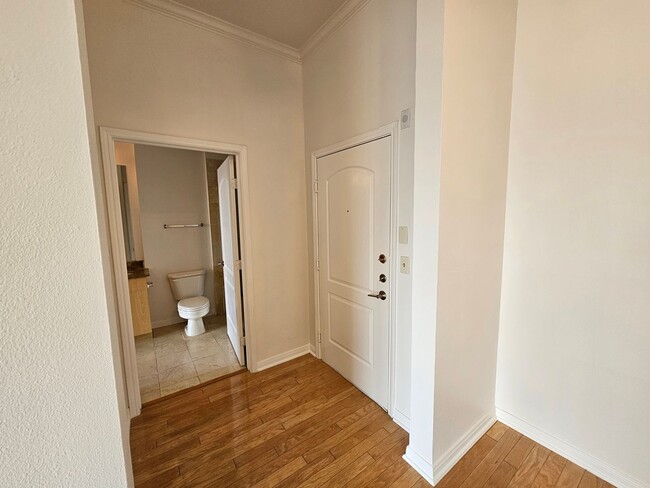 Building Photo - This place has it all...