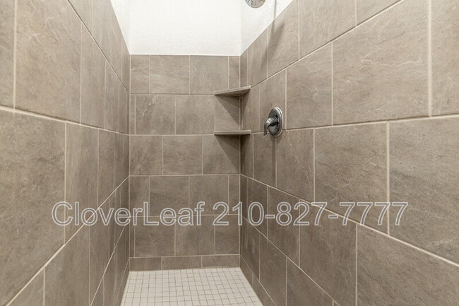 Building Photo - 6072 Companion Rd