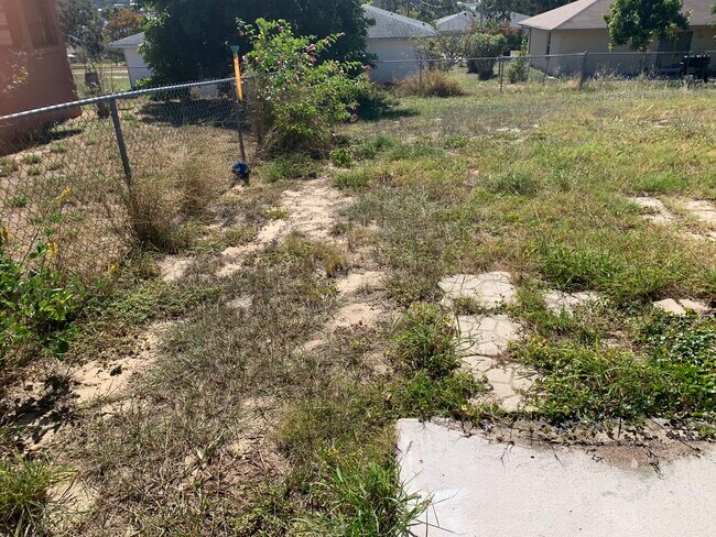 Building Photo - 838 Osceola Ave