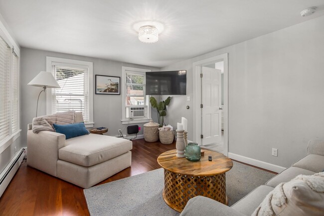 Building Photo - 39 Cable Rd