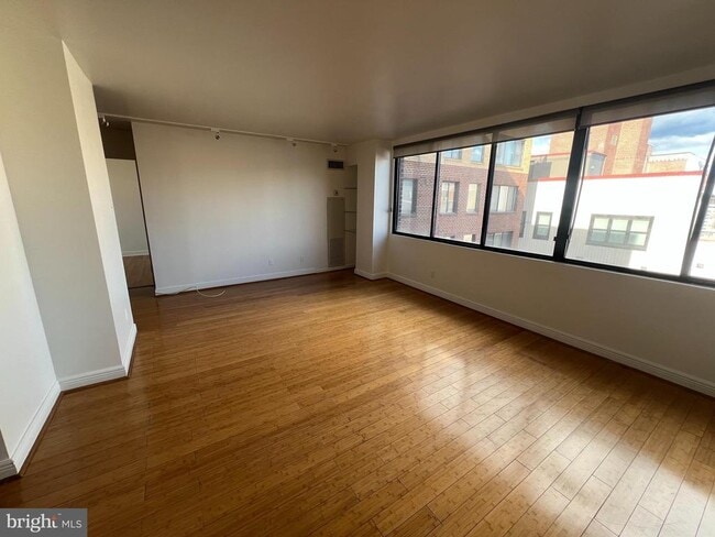 Building Photo - 1245 13th St NW