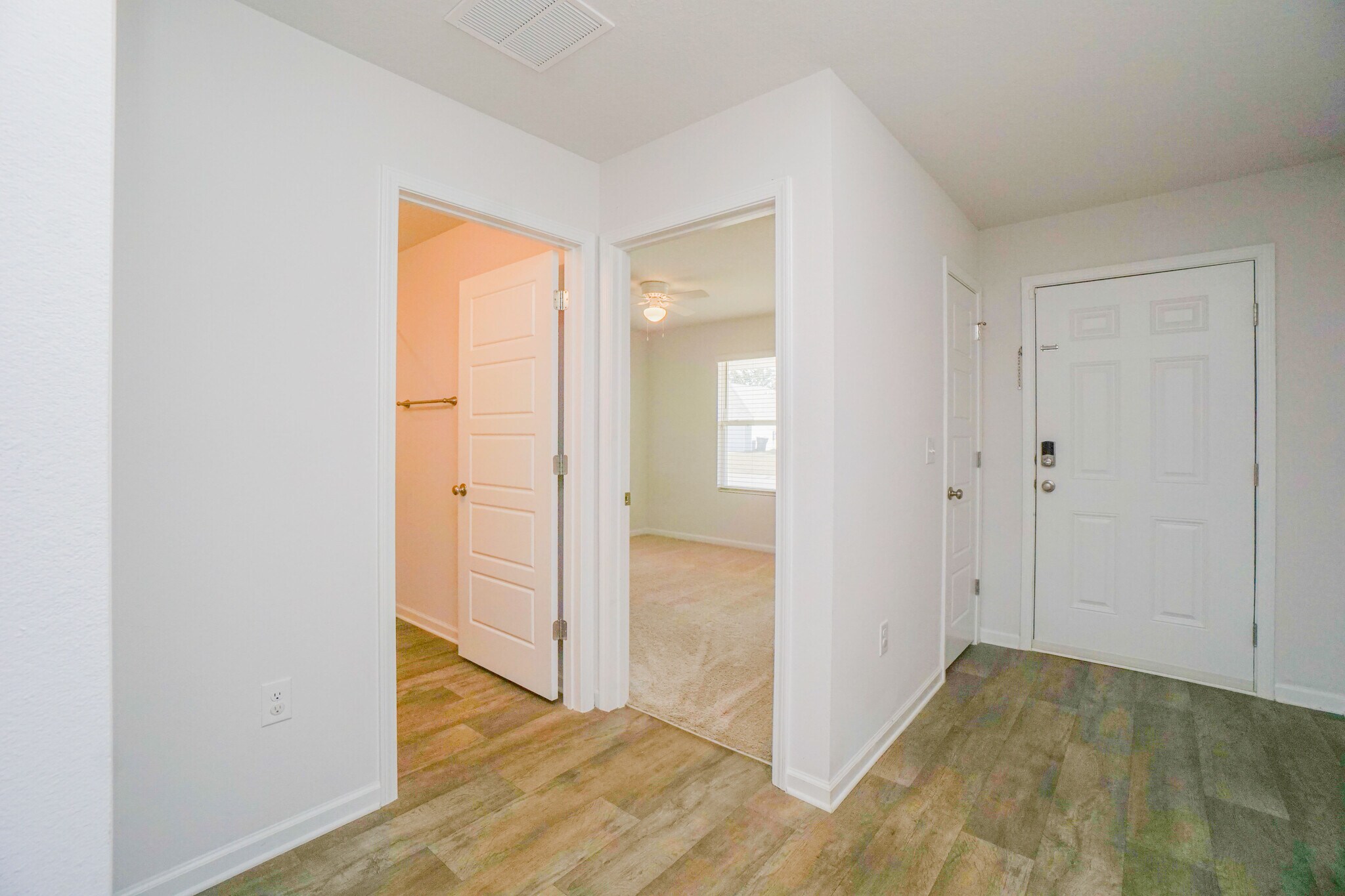 Building Photo - 2379 Kirkwood Dr