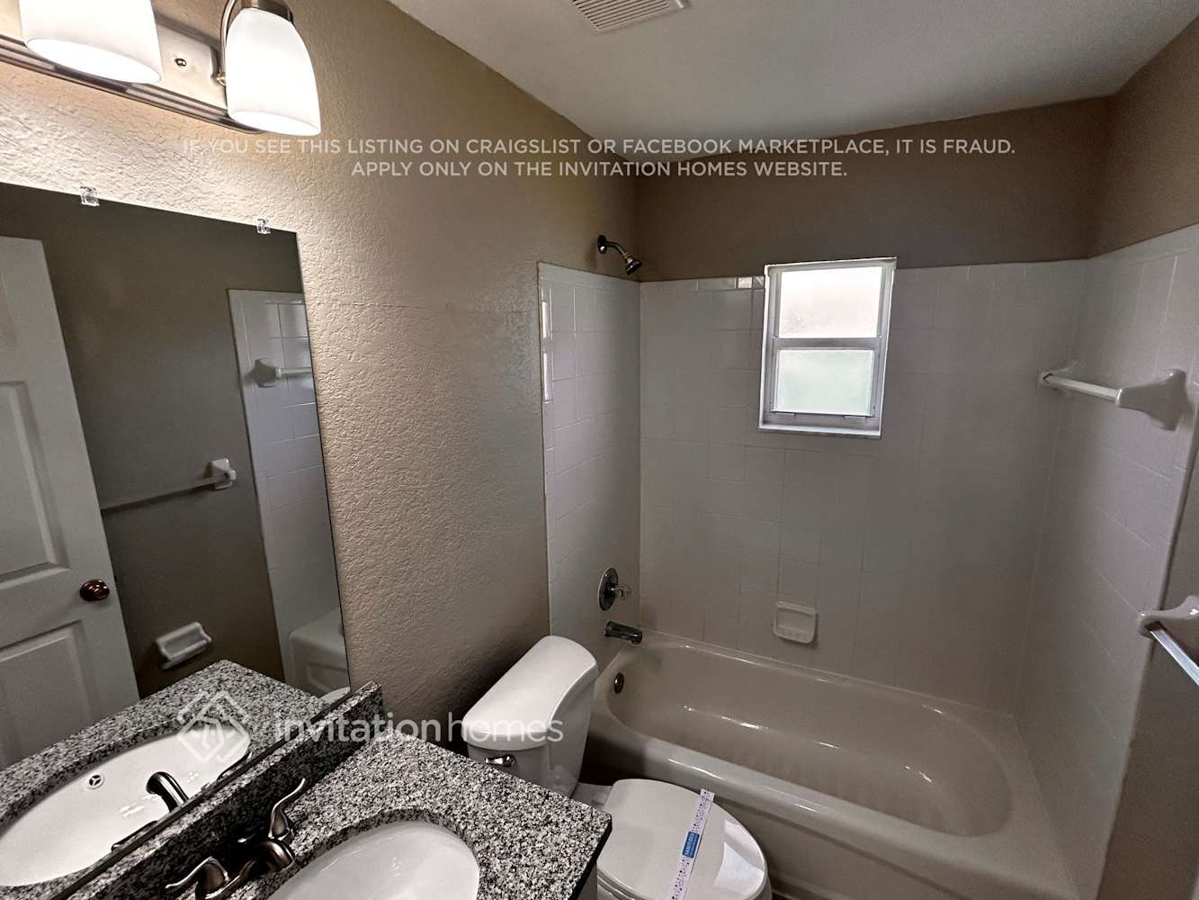 Building Photo - 8425 Split Creek Cir