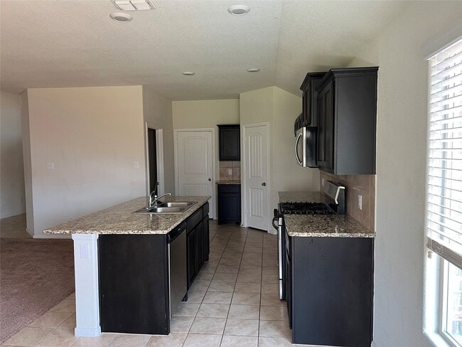 Building Photo - 6928 Cruiser Ln