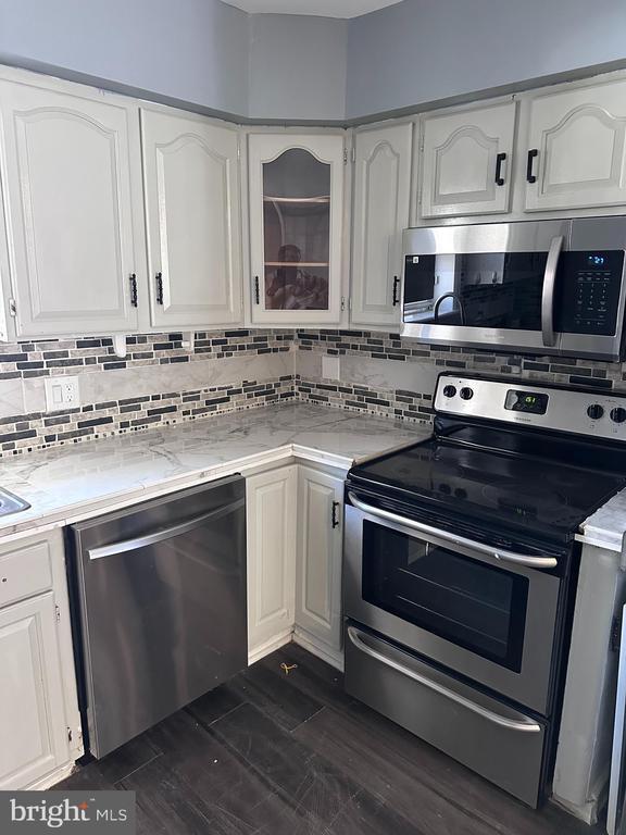 Building Photo - 4731 Meridian St