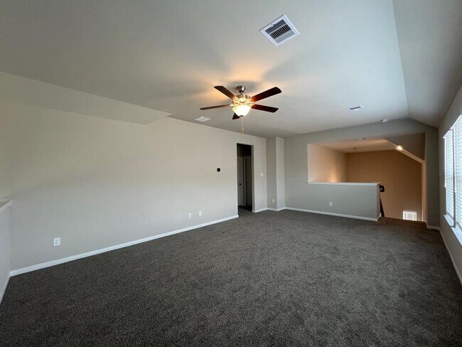 Building Photo - 8719 Arbor Trail Dr