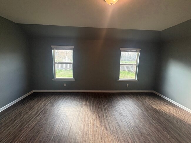 Building Photo - 44019 Covington Ridge Dr